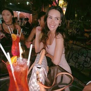 Meet your Posher, Marisa